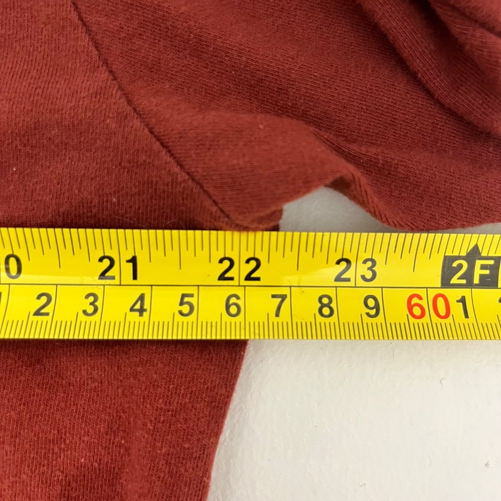 Patagonia Mens Size Large T-Shirt Burgundy Red Long Sleeve Logo‎ Regular Fit - Picture 8 of 9